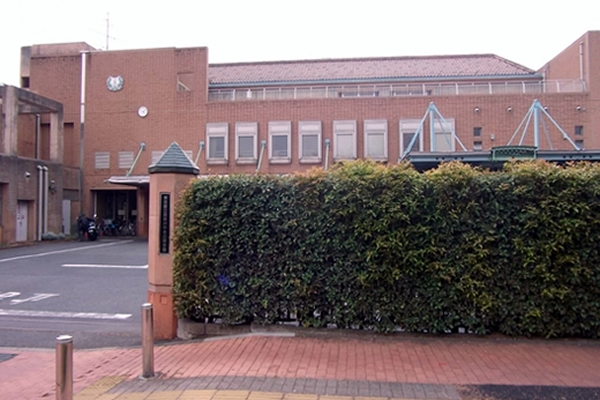 府中けやきの森学園